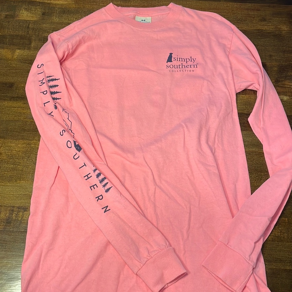 Small pink long sleeve simply southern tee